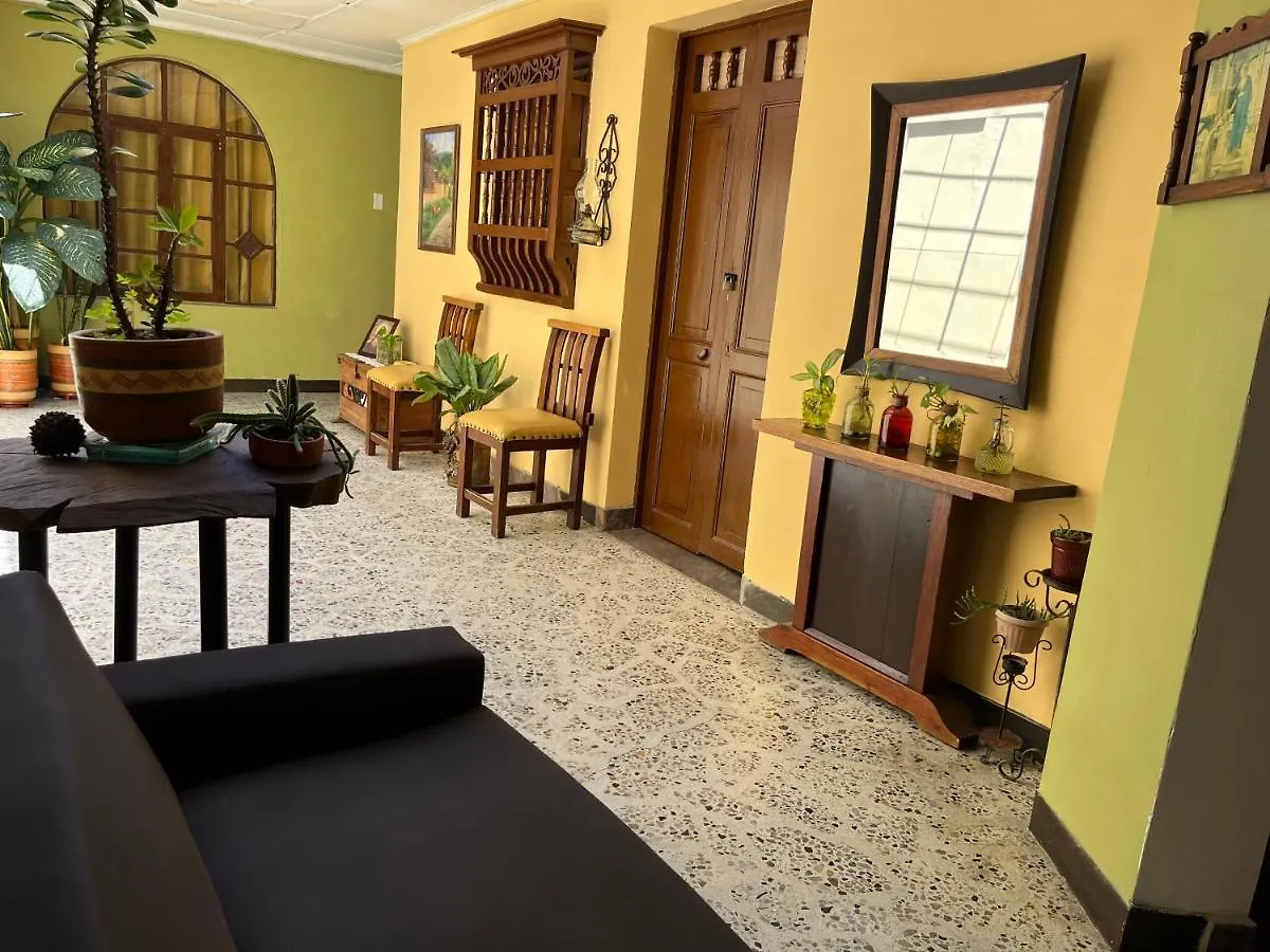Casa Grande Hostal メデジン コロンビア