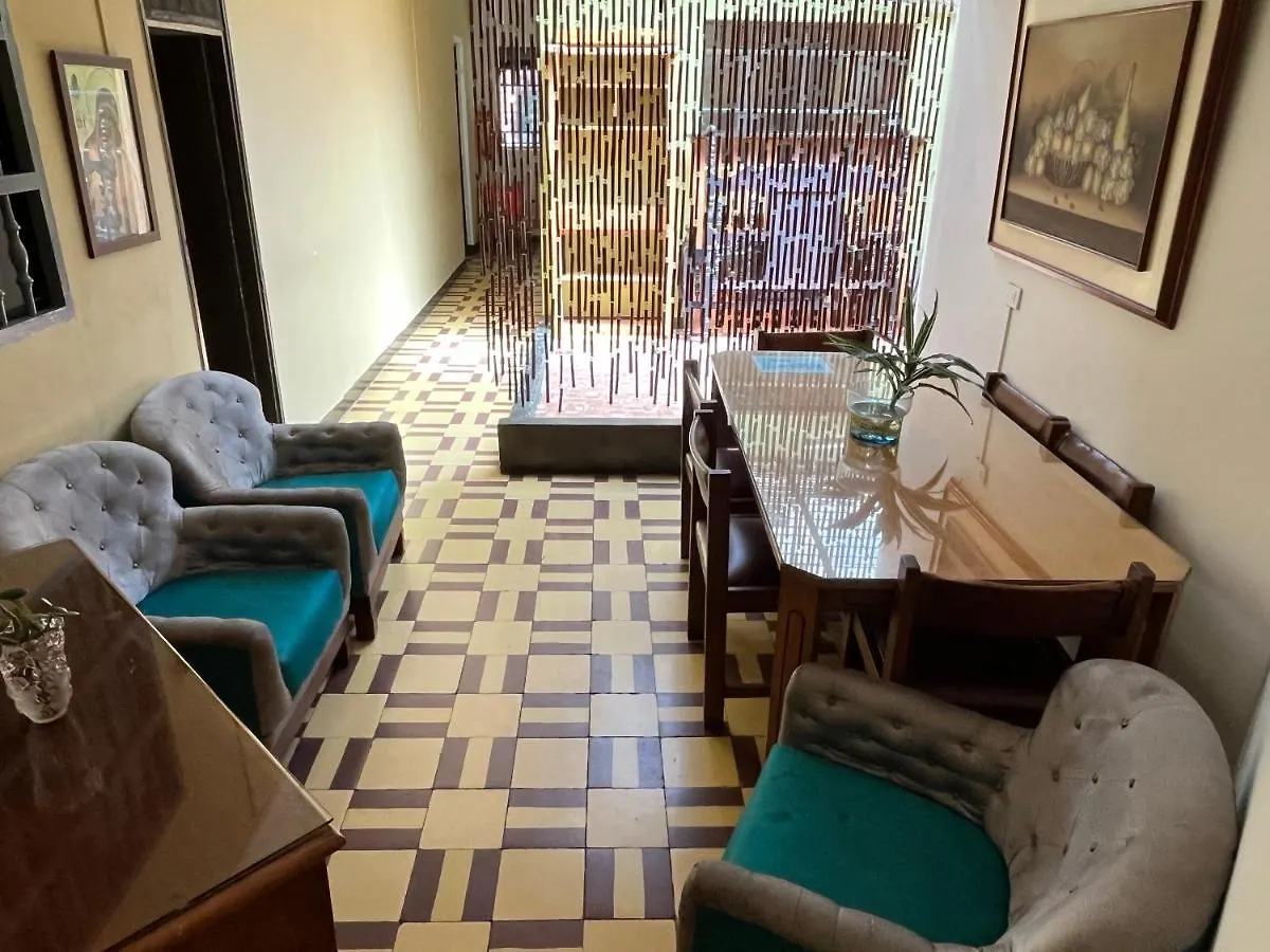 Casa Grande Hostal メデジン ゲストハウス